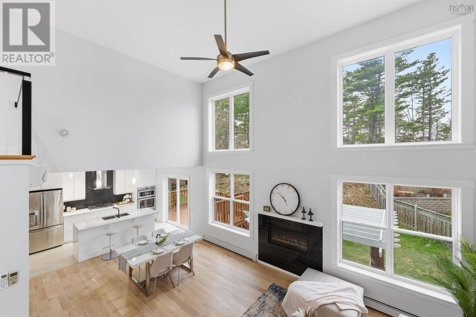 167 Amesbury Gate - 21