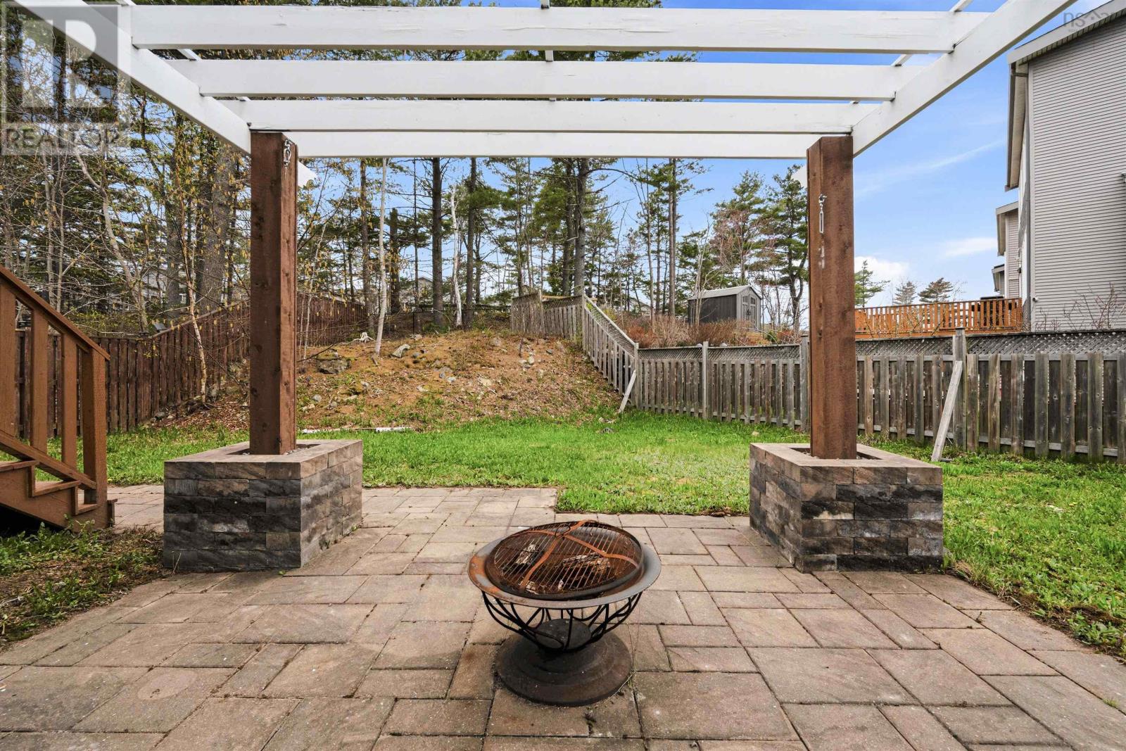 167 Amesbury Gate - 49