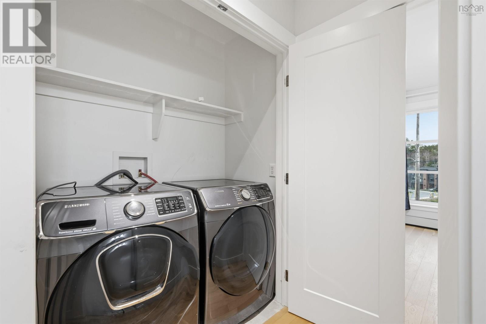 167 Amesbury Gate - 32
