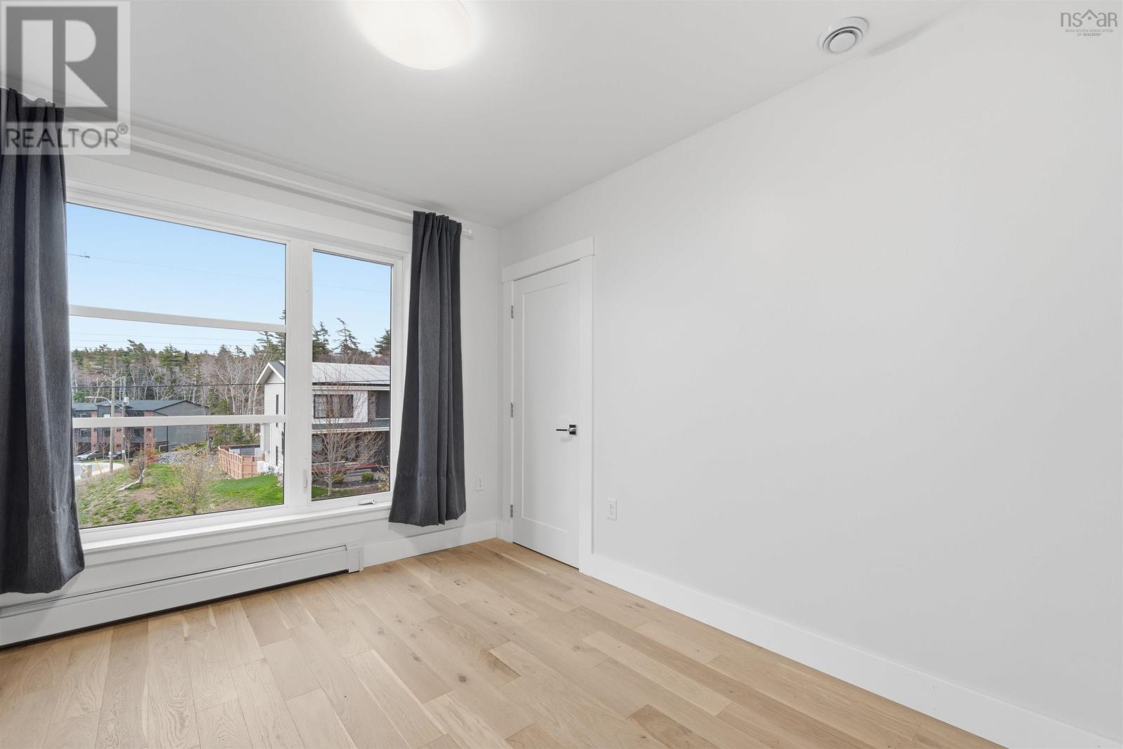 167 Amesbury Gate - 30