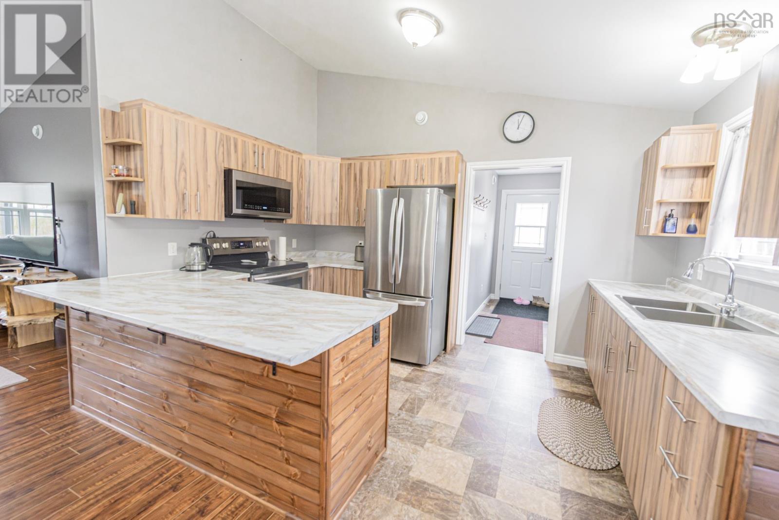 122 Anderson Mountain Road - 11