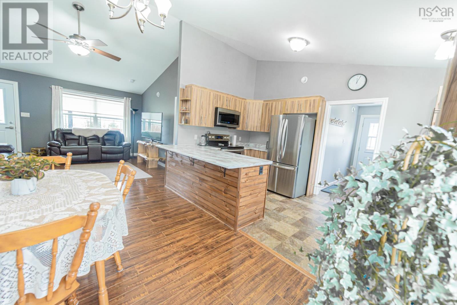 122 Anderson Mountain Road - 13