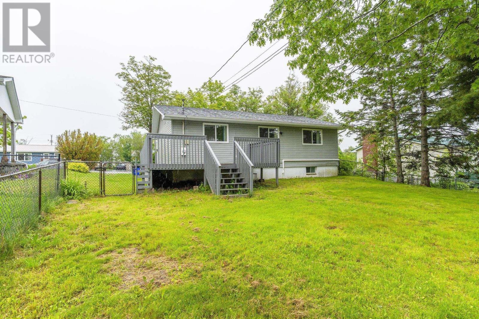 208 Prince Street - 33
