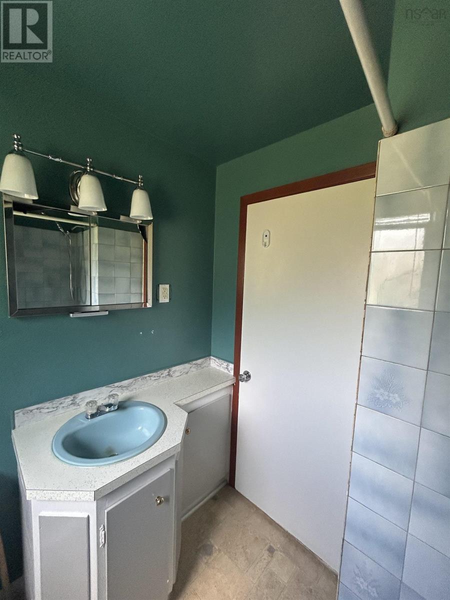 20 Quarry Road - 15