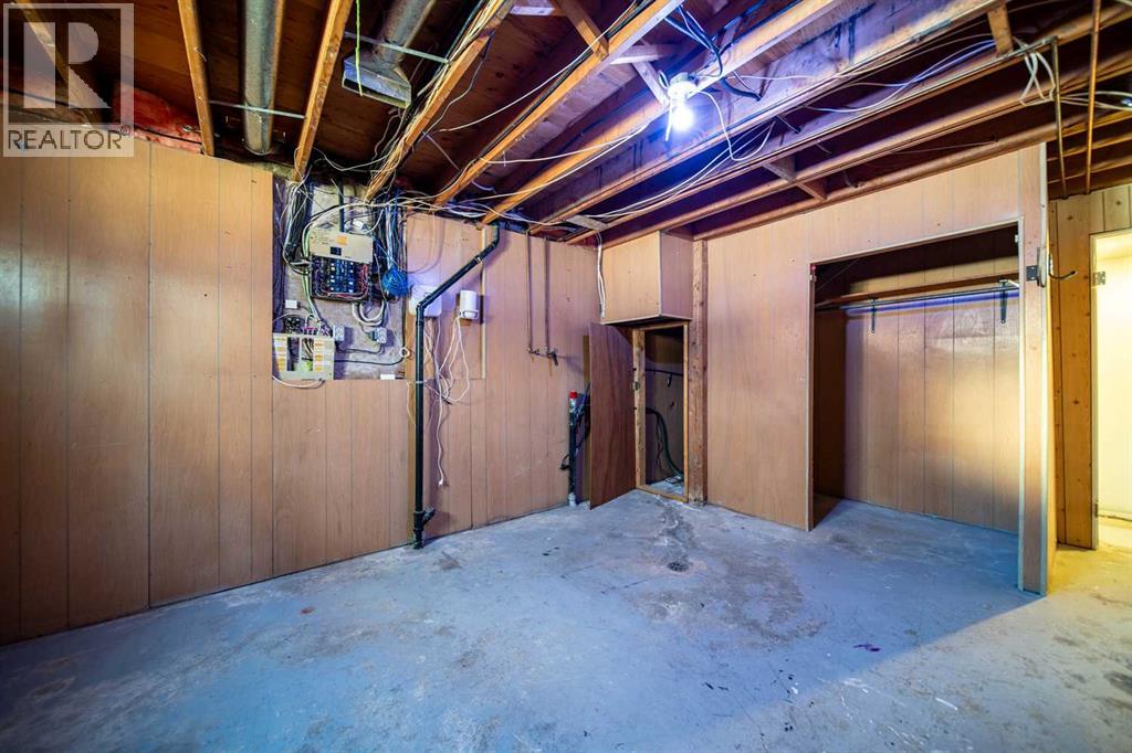 226 5 Avenue - 13