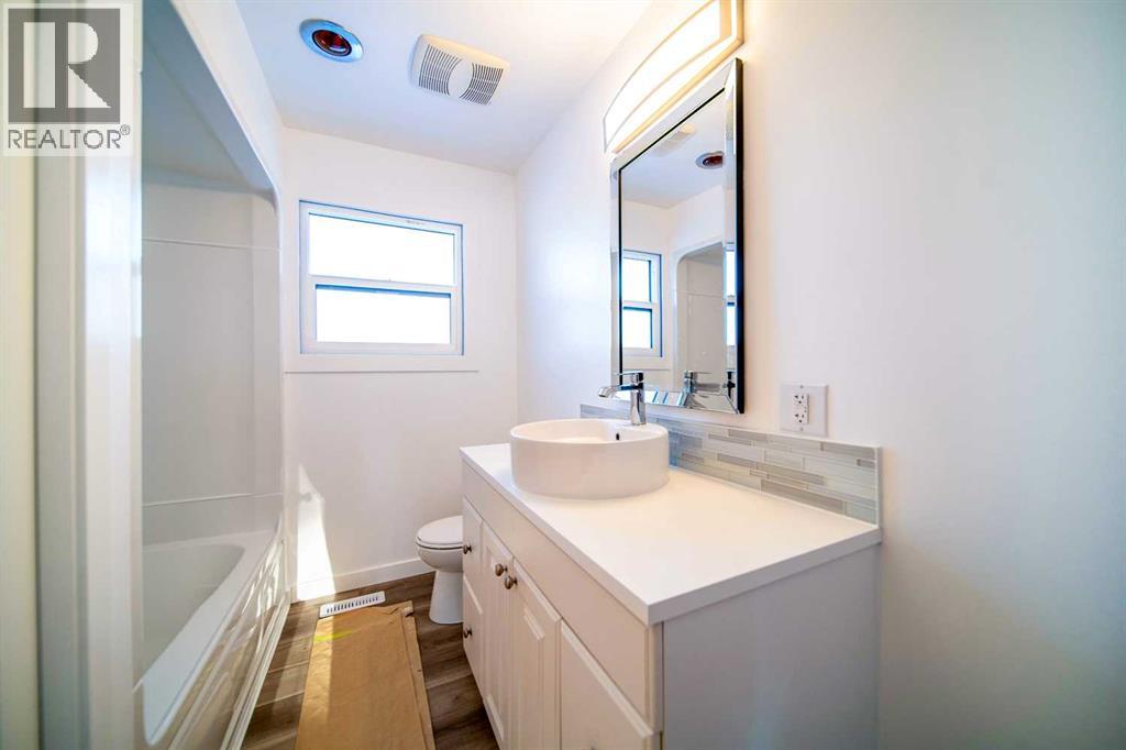 226 5 Avenue - 6