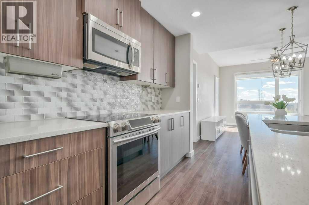 #402 8531 8A Avenue SW - 4