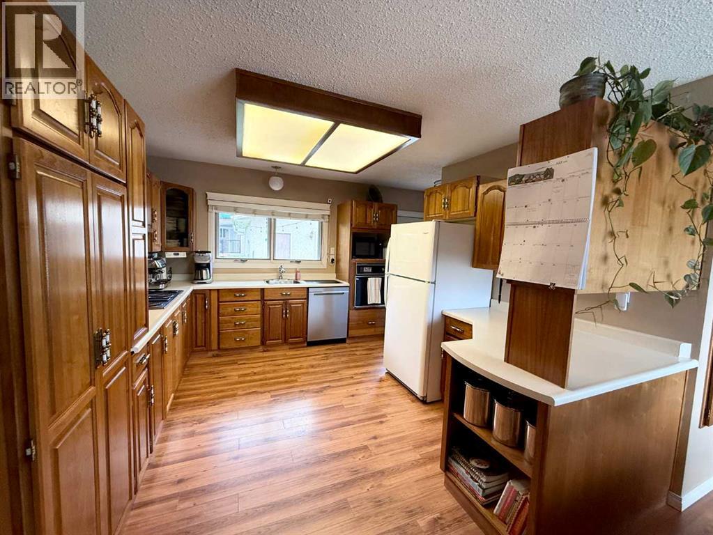 106 Sunwapta Drive - Image 8