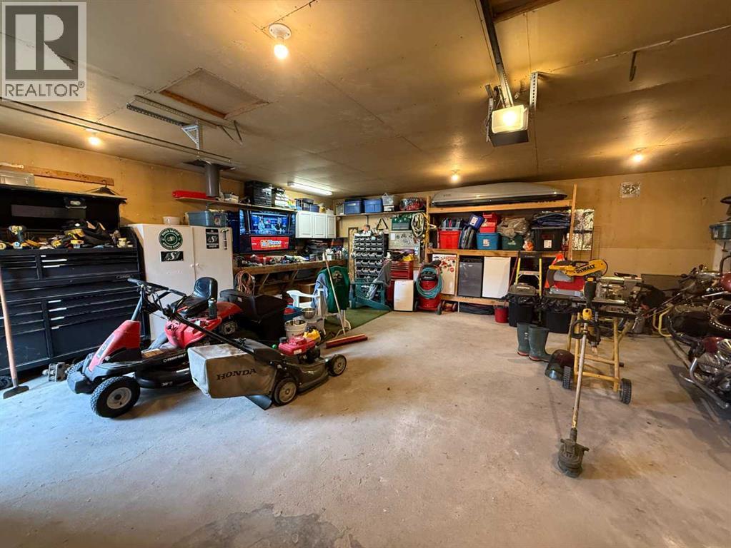 106 Sunwapta Drive - Image 24