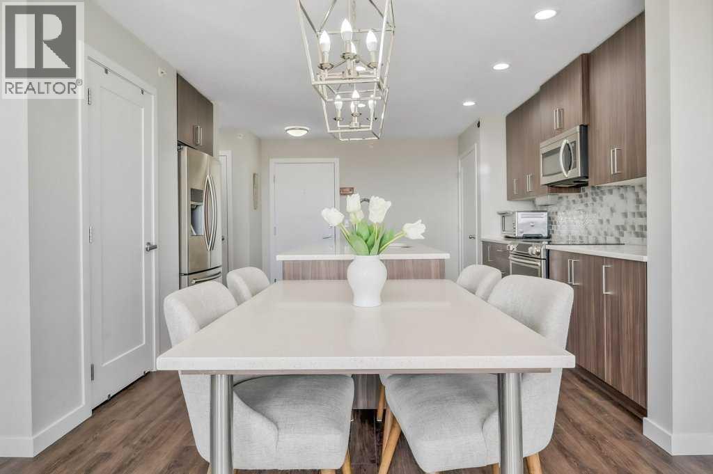 #402 8531 8A Avenue SW - 2