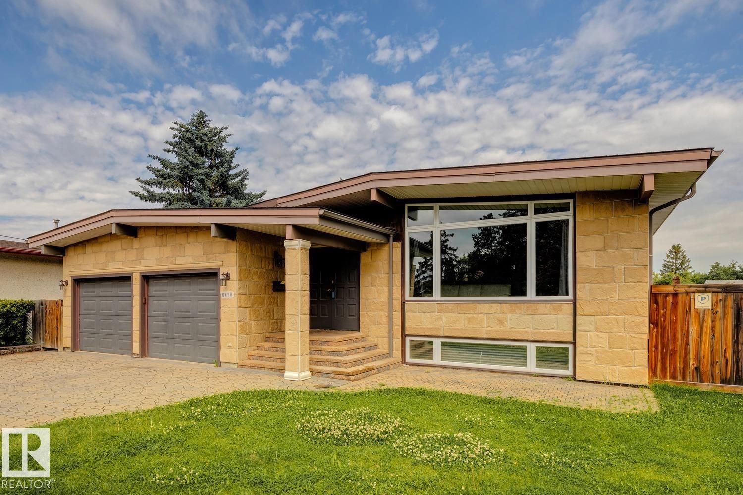 9312 151 AV NW - 2
