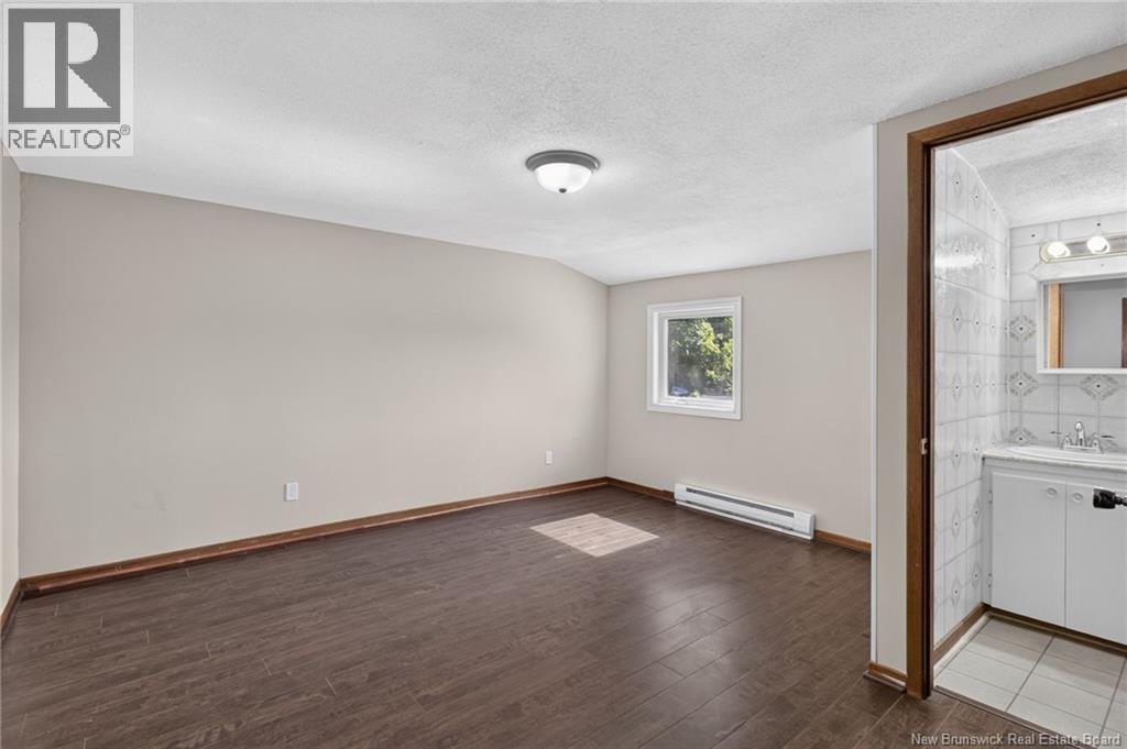 18 Atkinson Avenue - Image 26