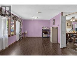 18 Atkinson Avenue, photo 15