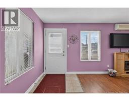 18 Atkinson Avenue, photo 16