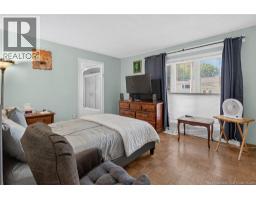 18 Atkinson Avenue, photo 20