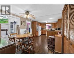 18 Atkinson Avenue, photo 8