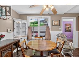 18 Atkinson Avenue, photo 9