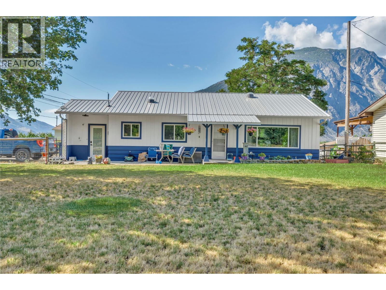 2527 UPPER BENCH Road - 5