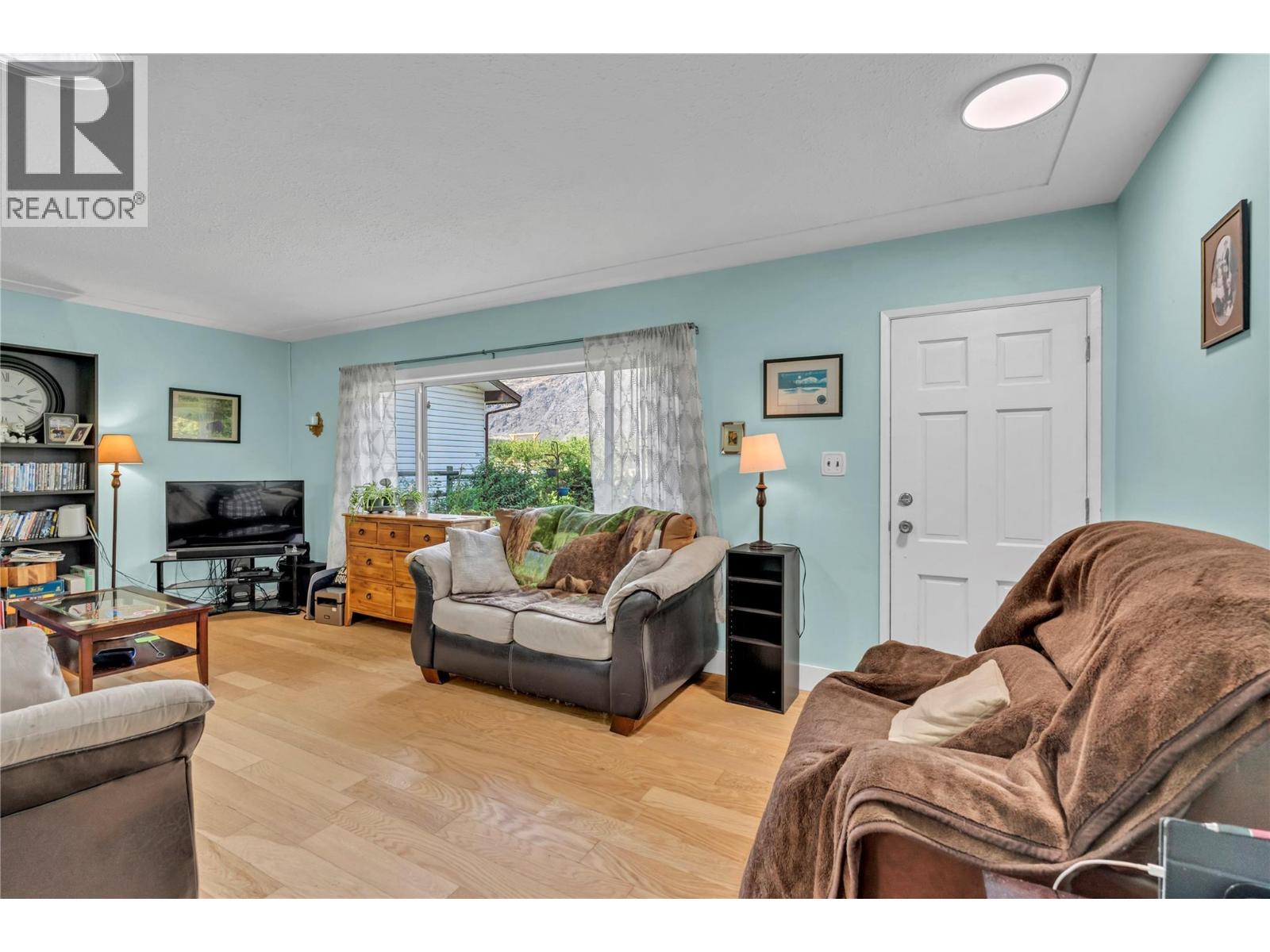 2527 UPPER BENCH Road - 8