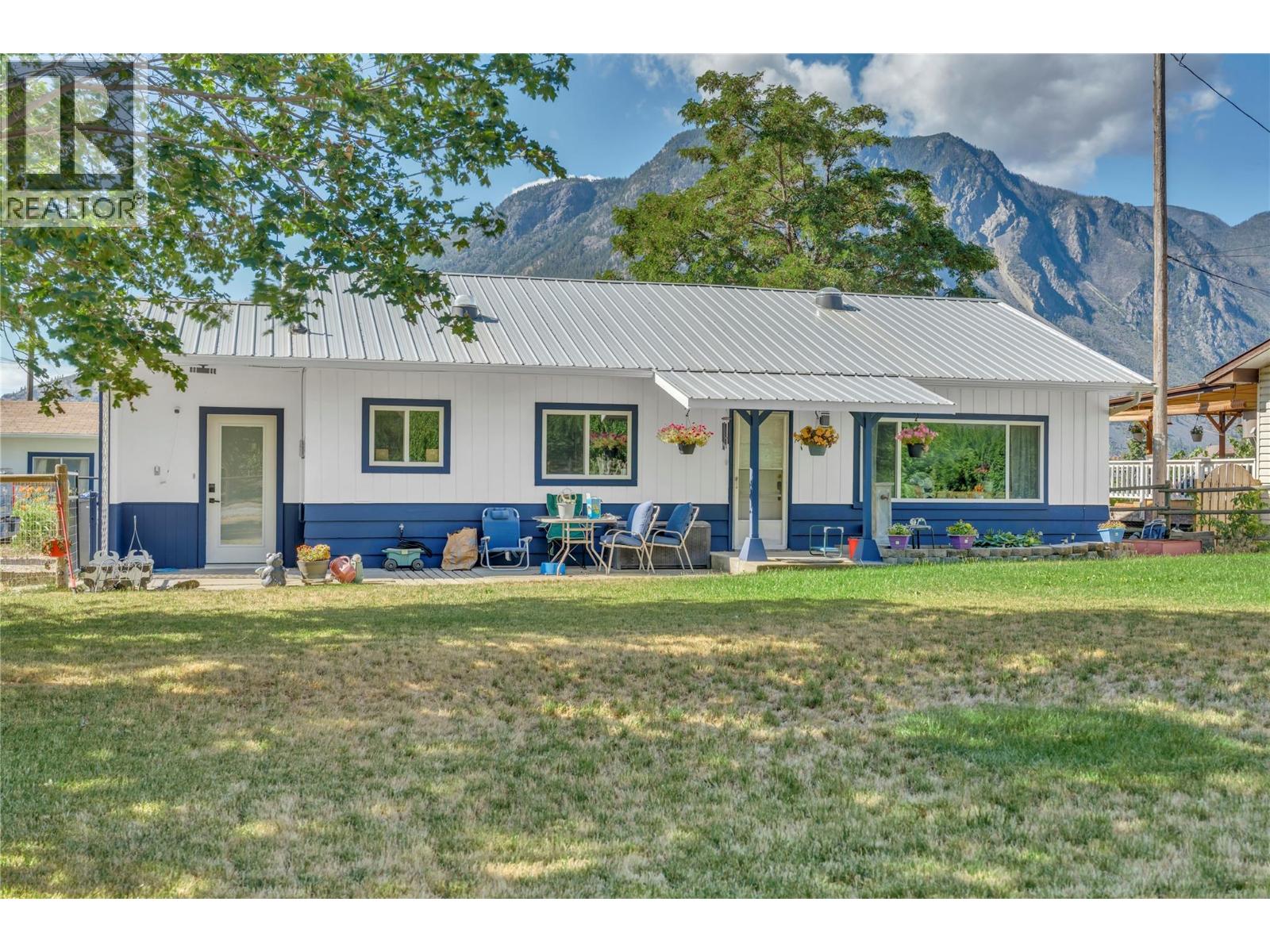 2527 UPPER BENCH Road - 4