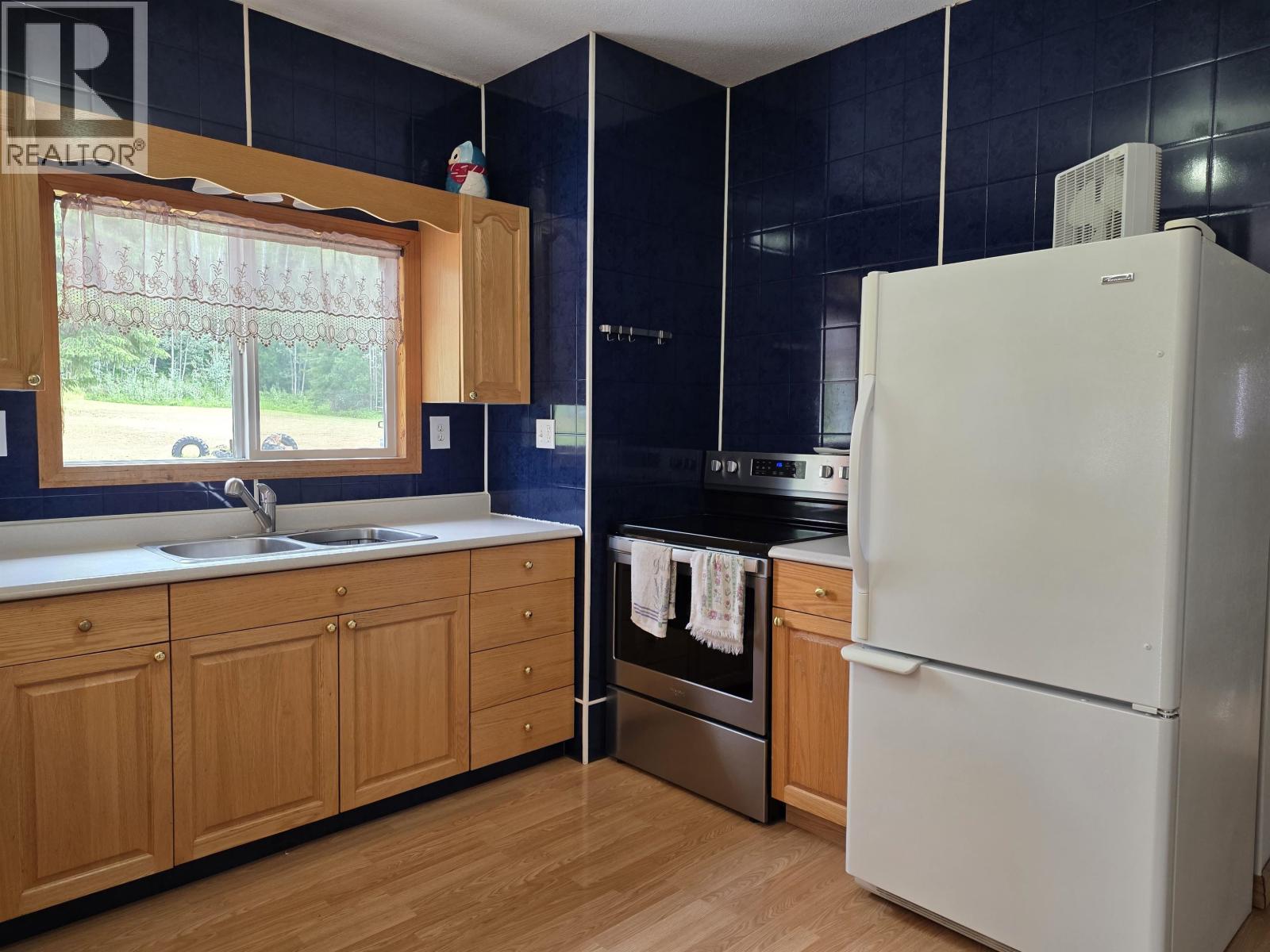 30146 MEANWHILE Road, Topley