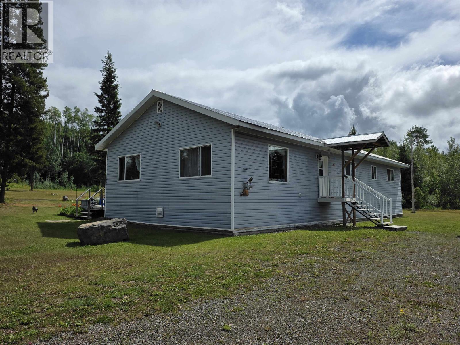 30146 MEANWHILE Road, Topley
