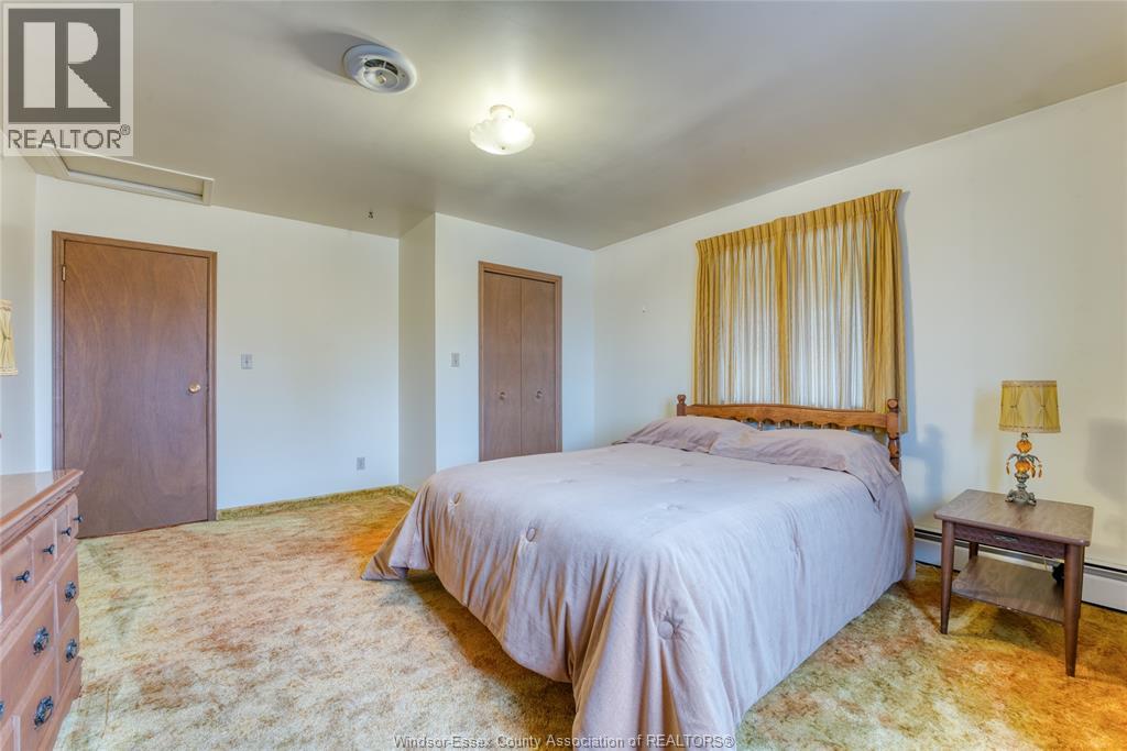194 RIVERSIDE ROAD - 38