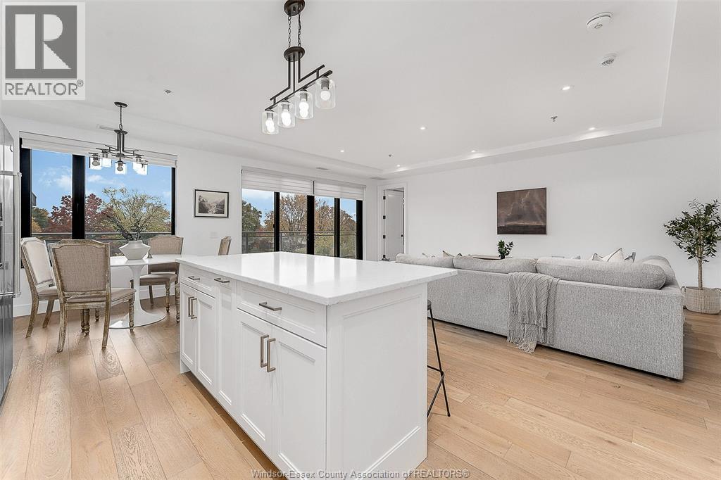#305 14400 TECUMSEH ROAD East - 16