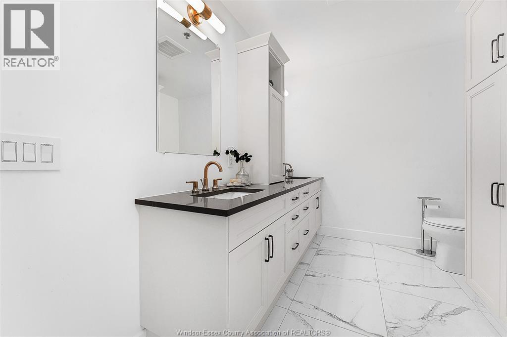 #305 14400 TECUMSEH ROAD East - 24