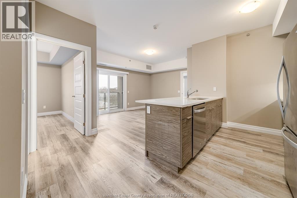 #405 955 OUELLETTE AVENUE - 12