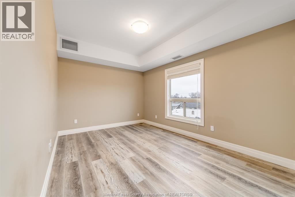 #405 955 OUELLETTE AVENUE - 16
