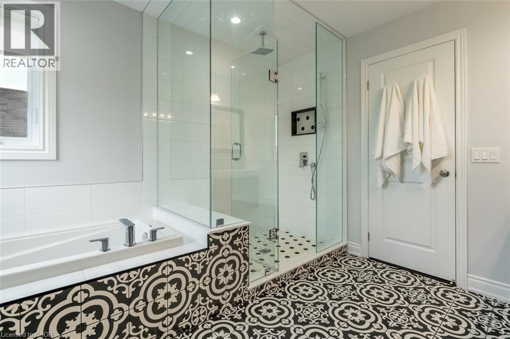 156 NISBET Boulevard - Image 32