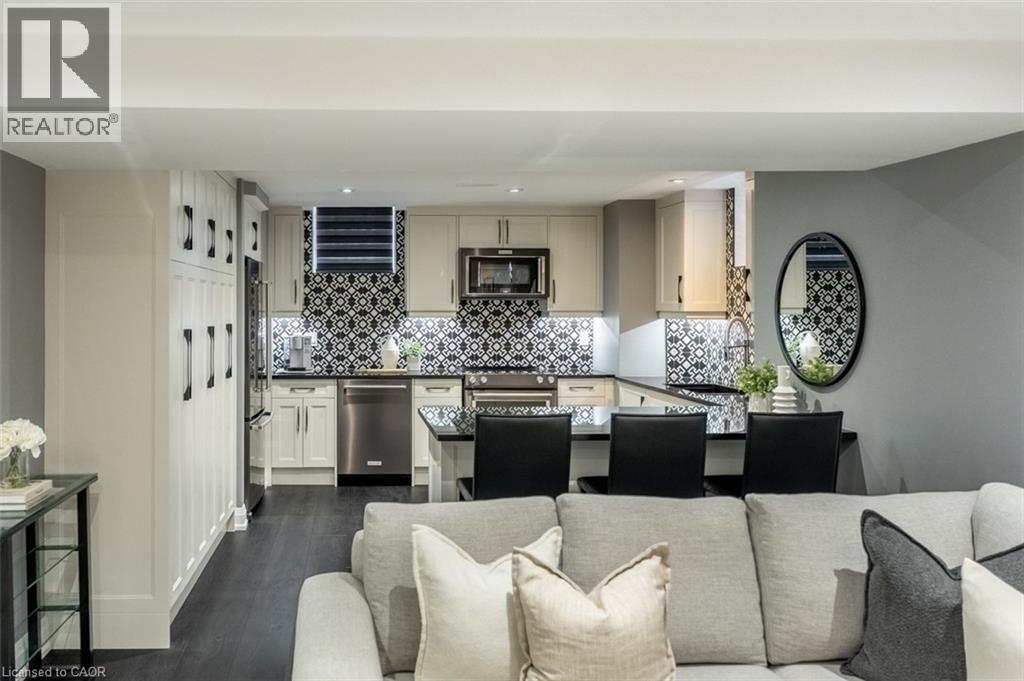 156 NISBET Boulevard - Image 35