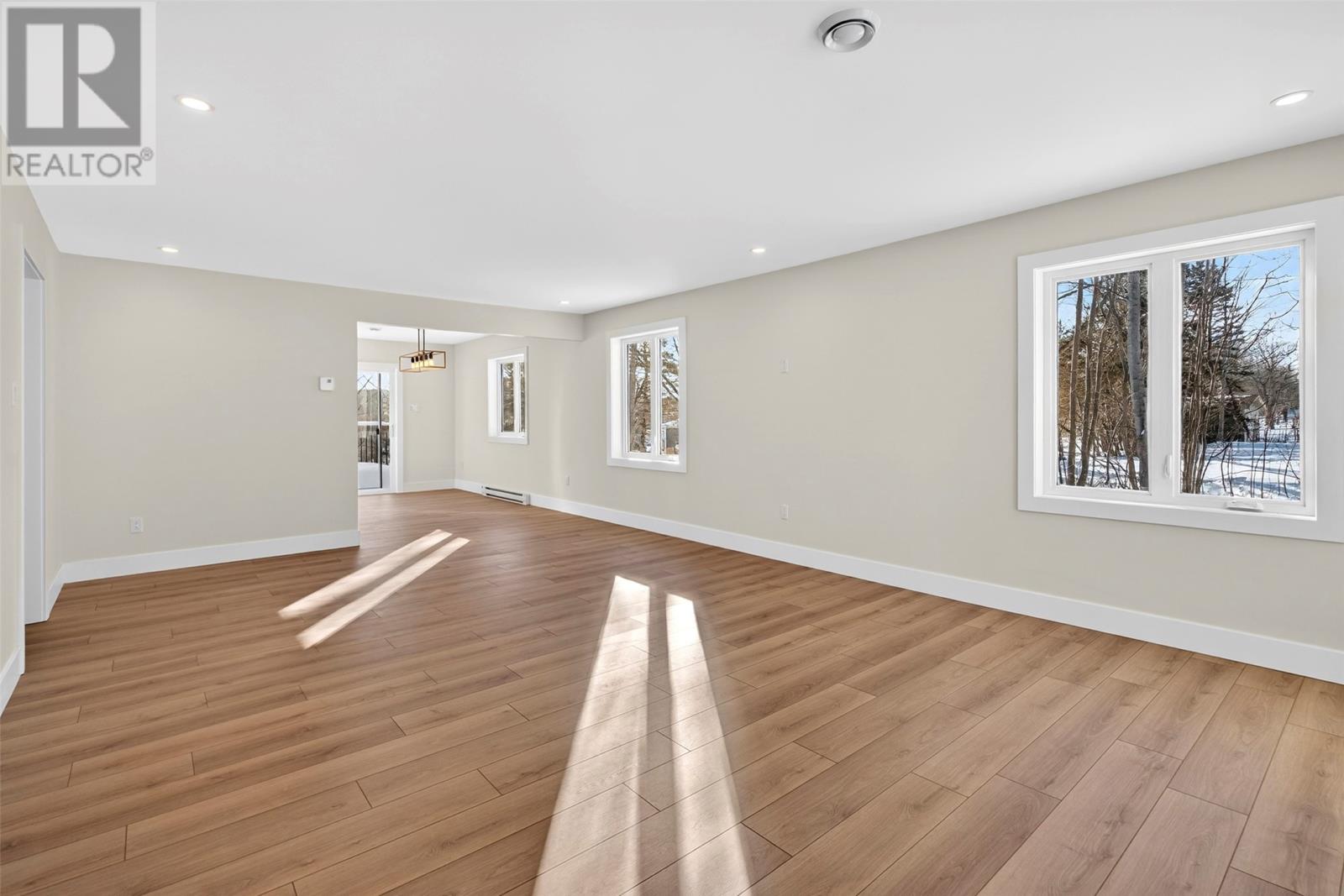 51 Crowdy Street - 30