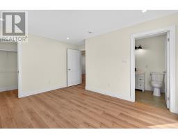 51 Crowdy Street thumbnail 39