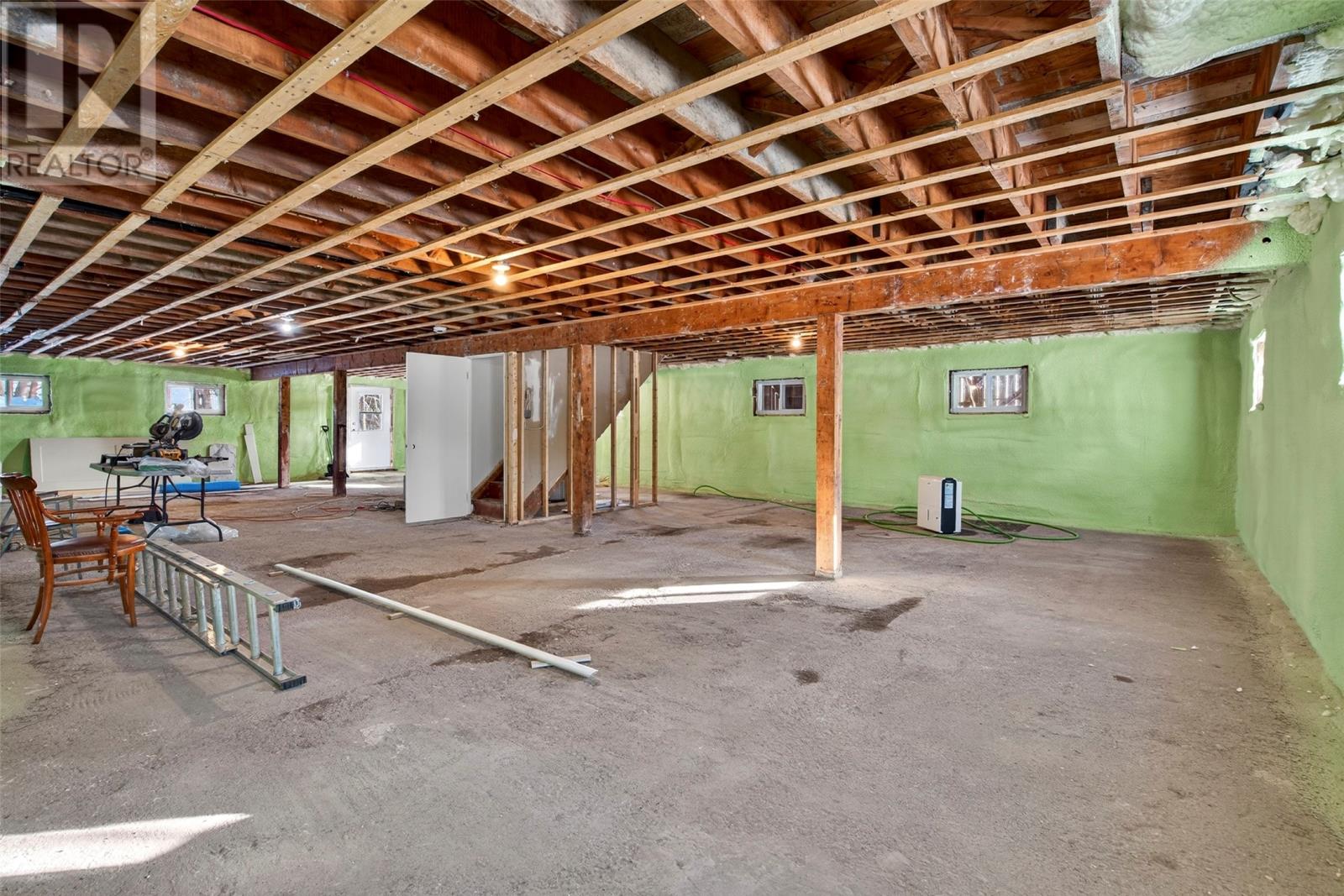 51 Crowdy Street - 49