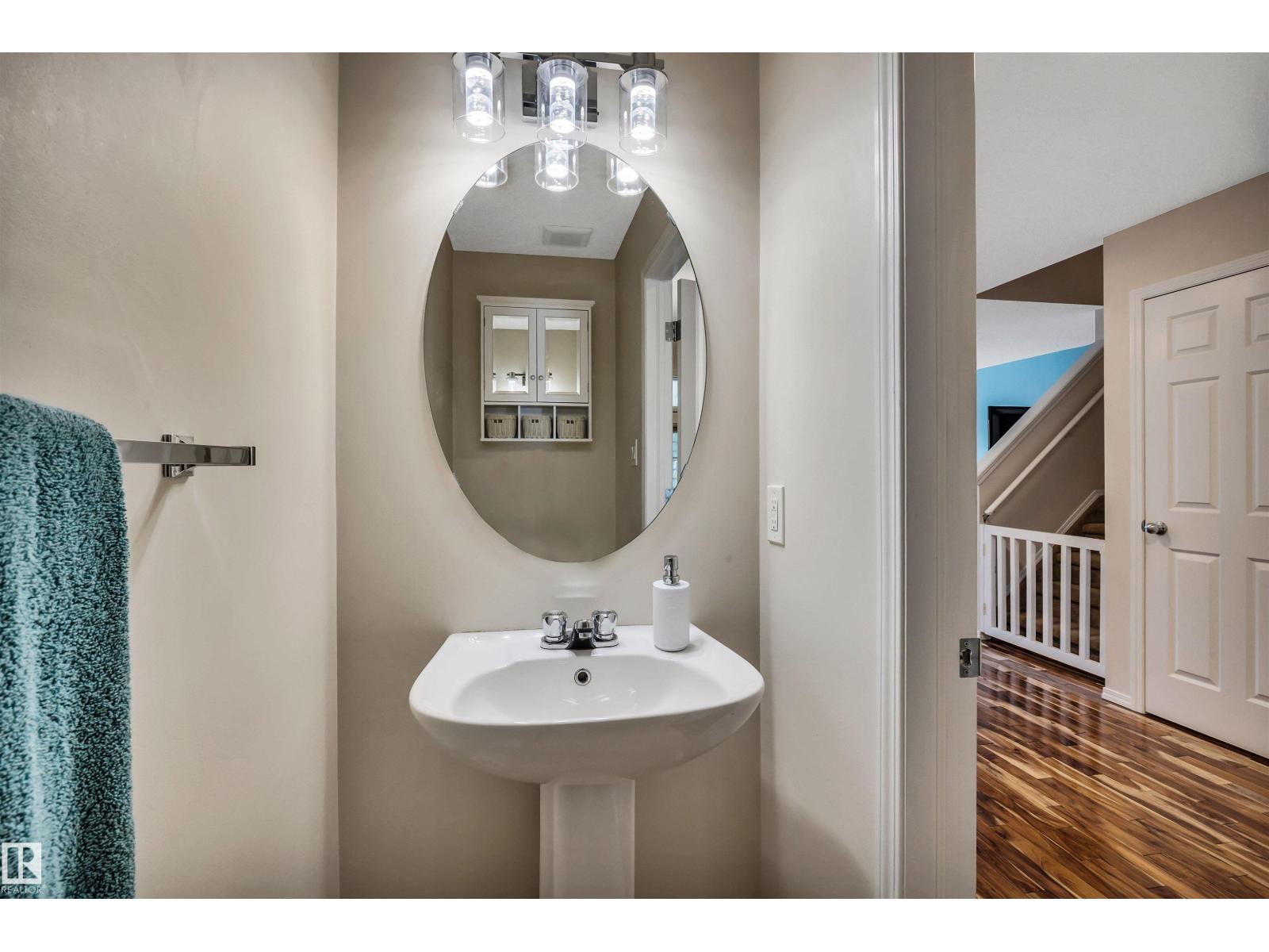 6012 214 ST NW - 16