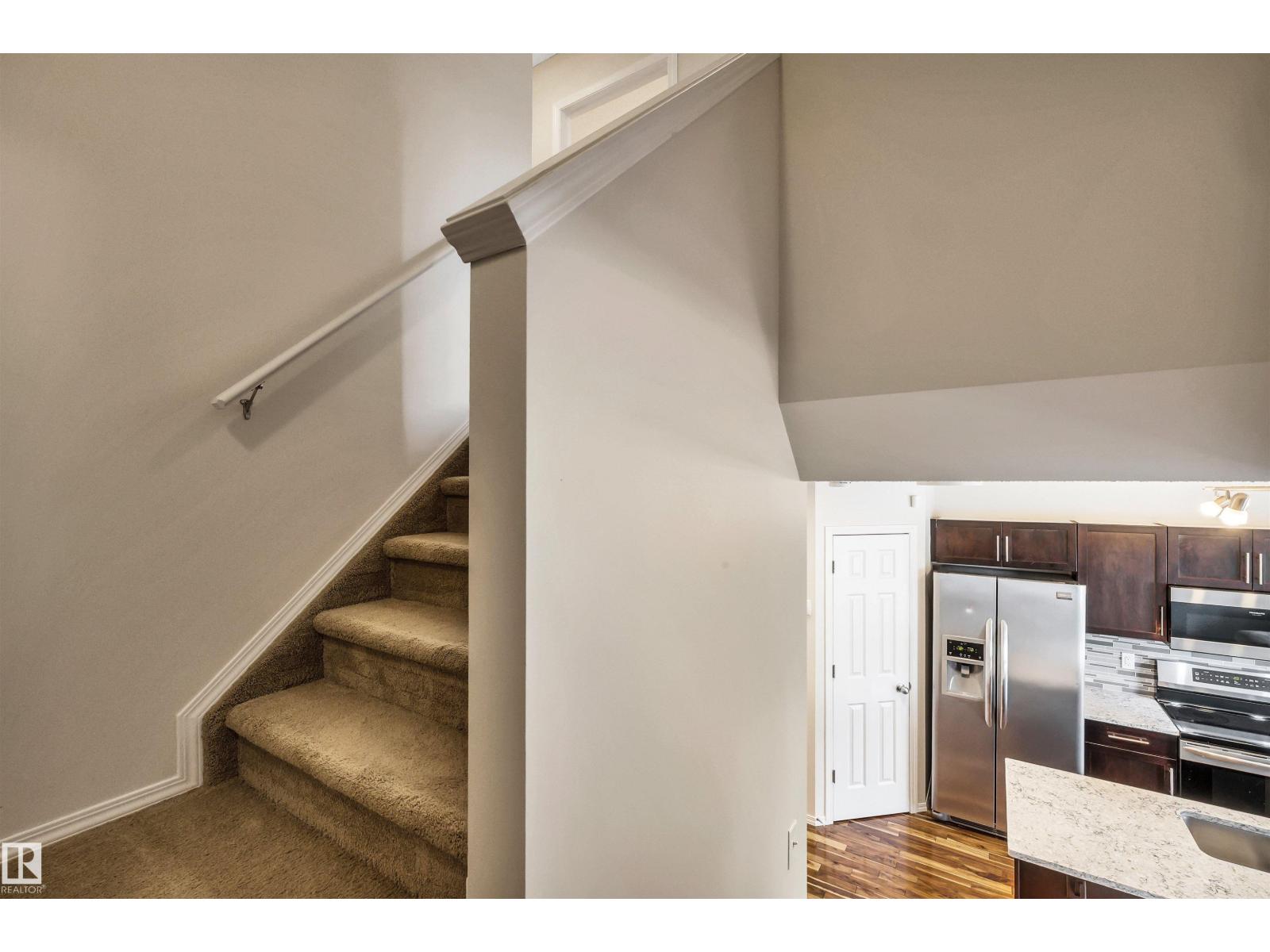 6012 214 ST NW - 17