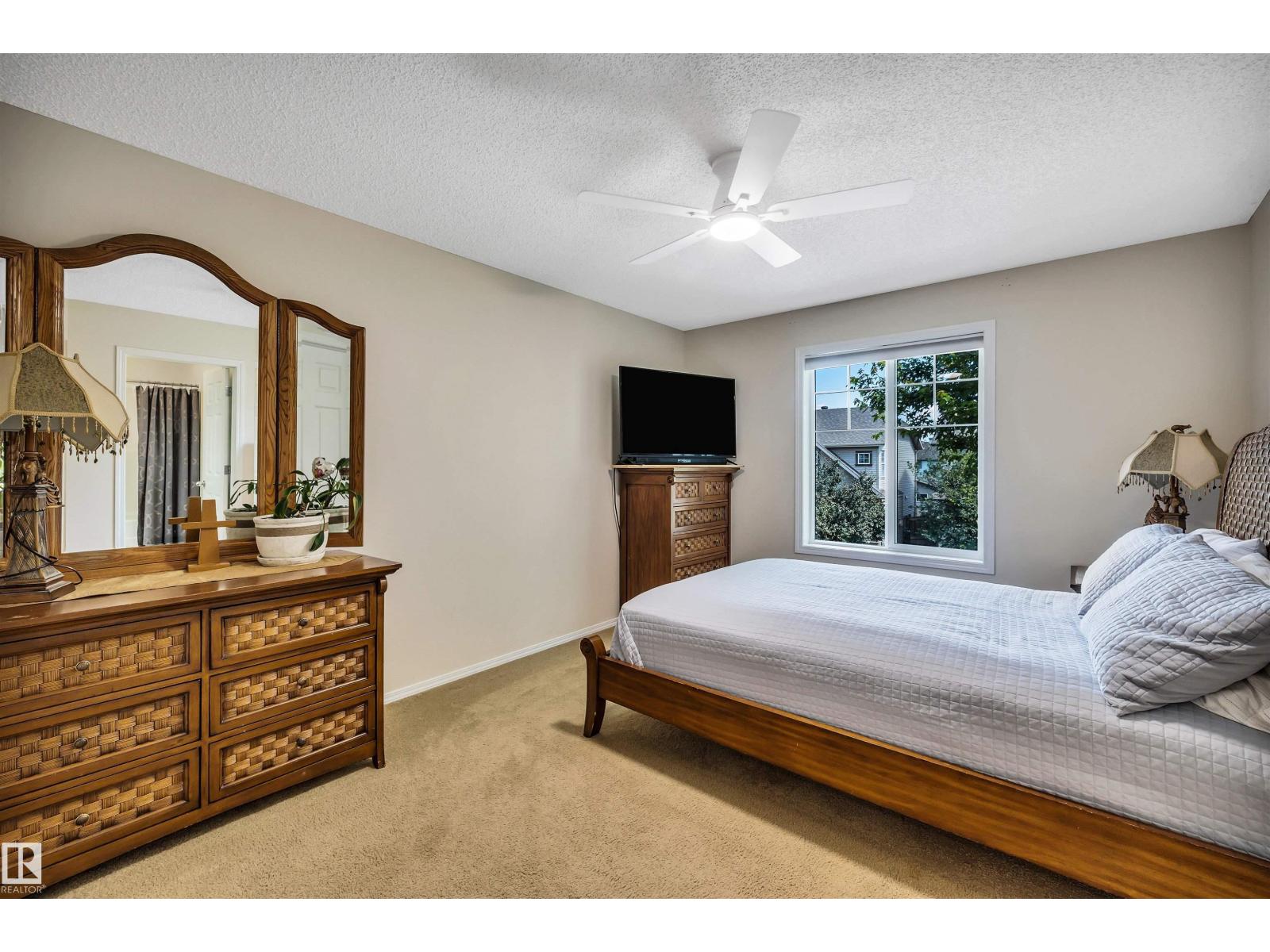 6012 214 ST NW - 19