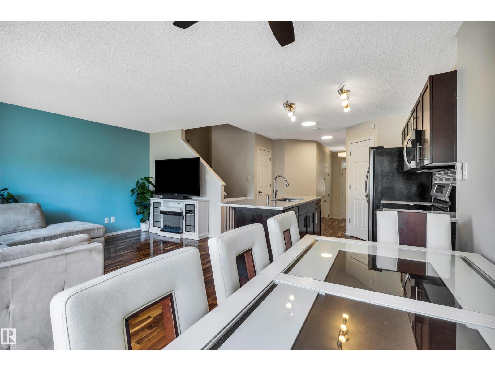 6012 214 ST NW - 15