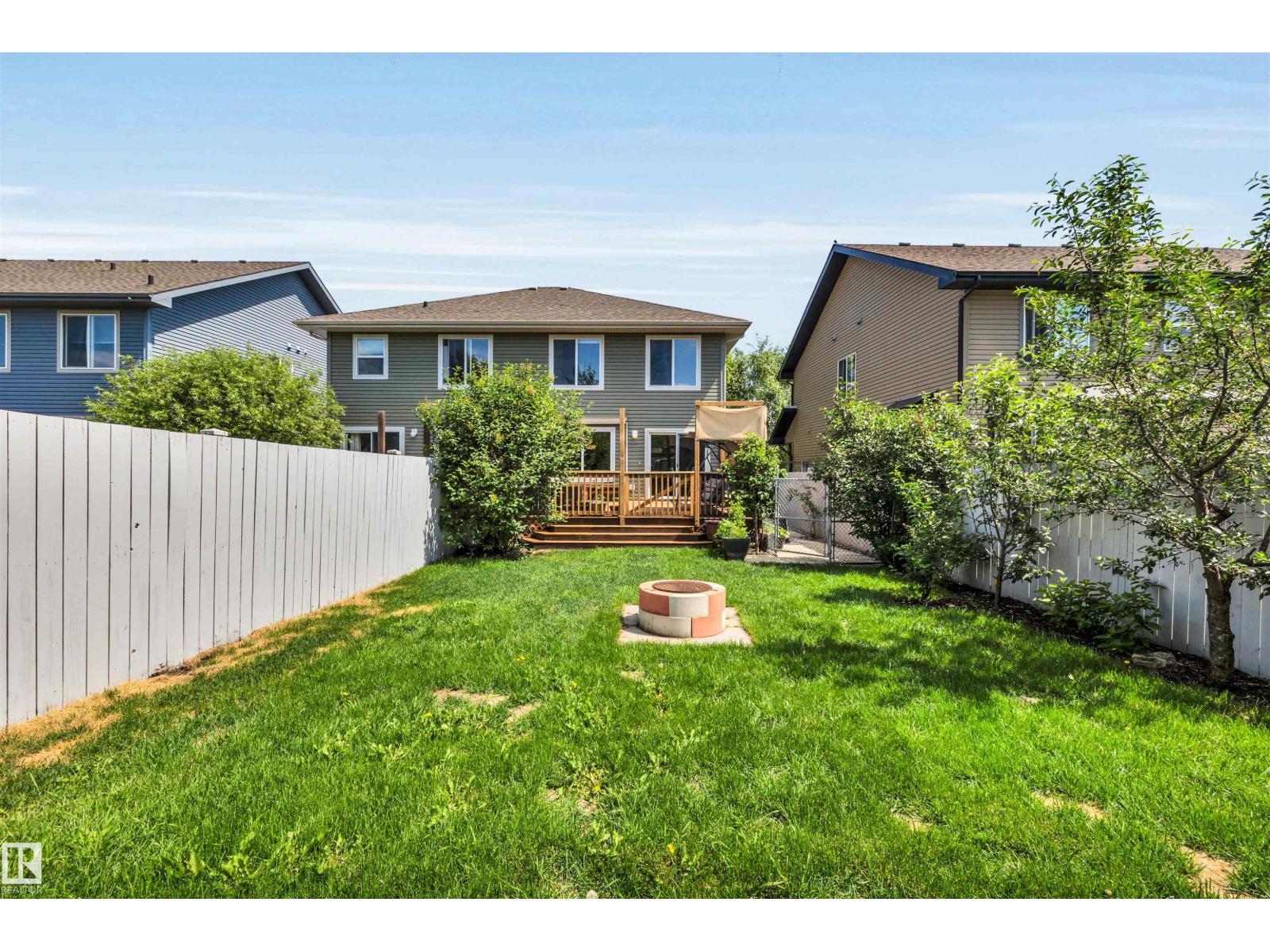 6012 214 ST NW - 39