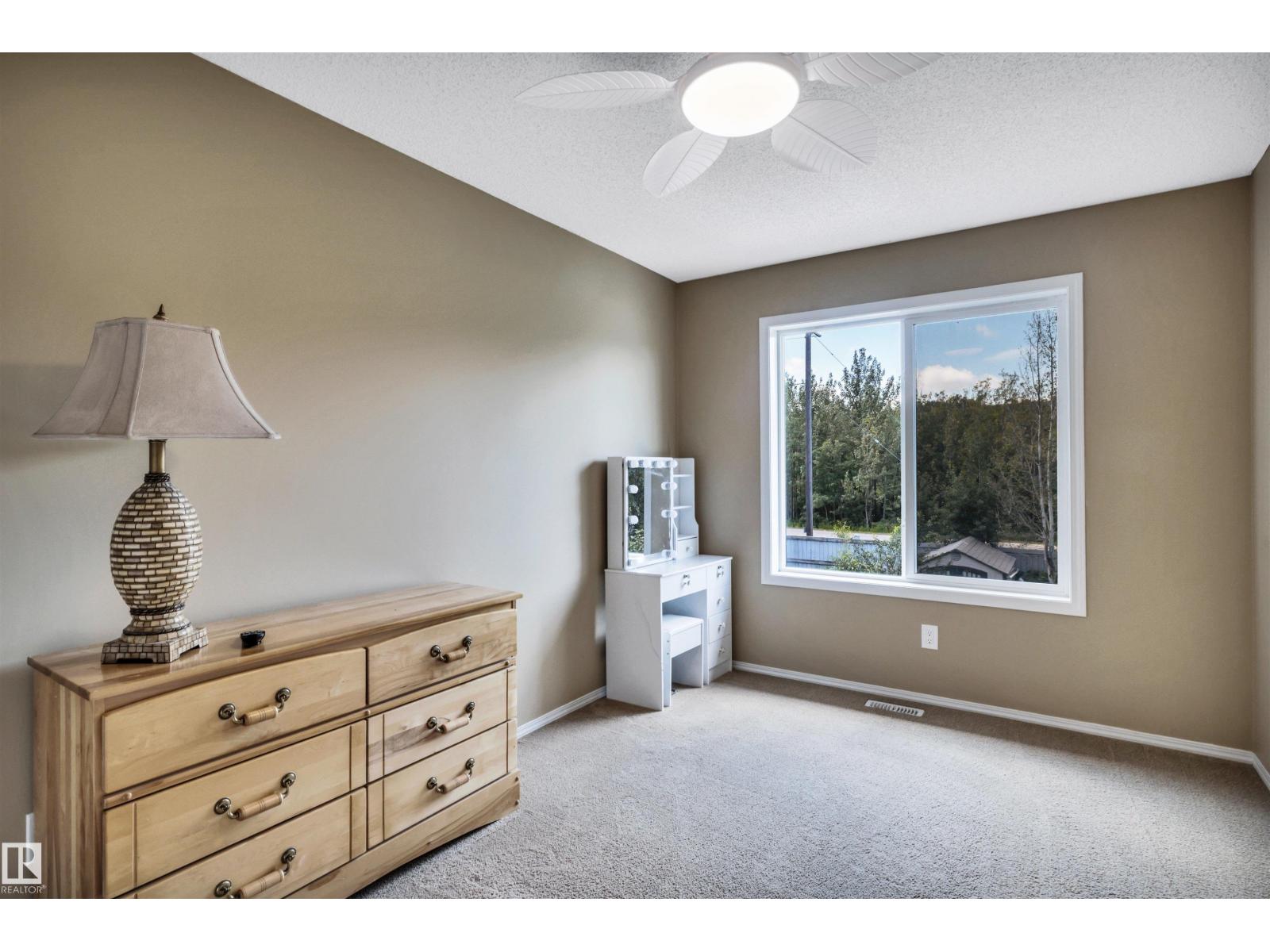 6012 214 ST NW - 26