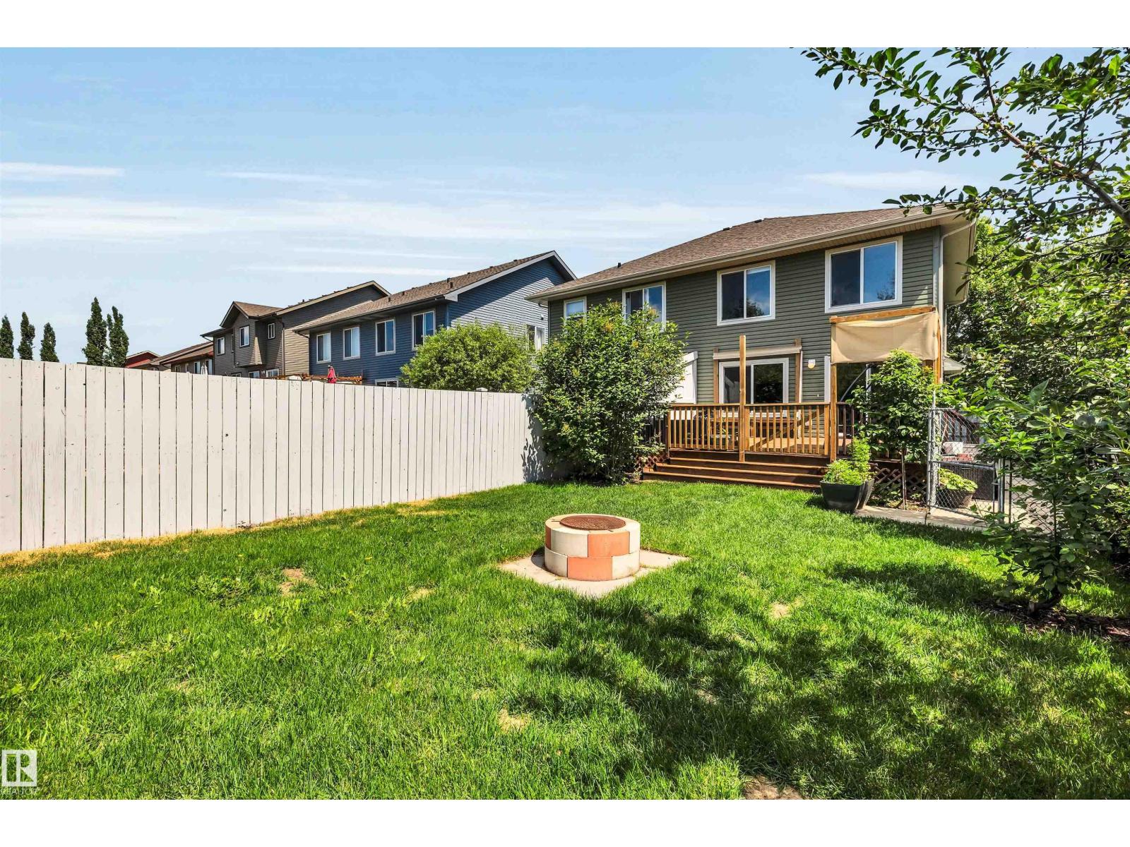 6012 214 ST NW - 41
