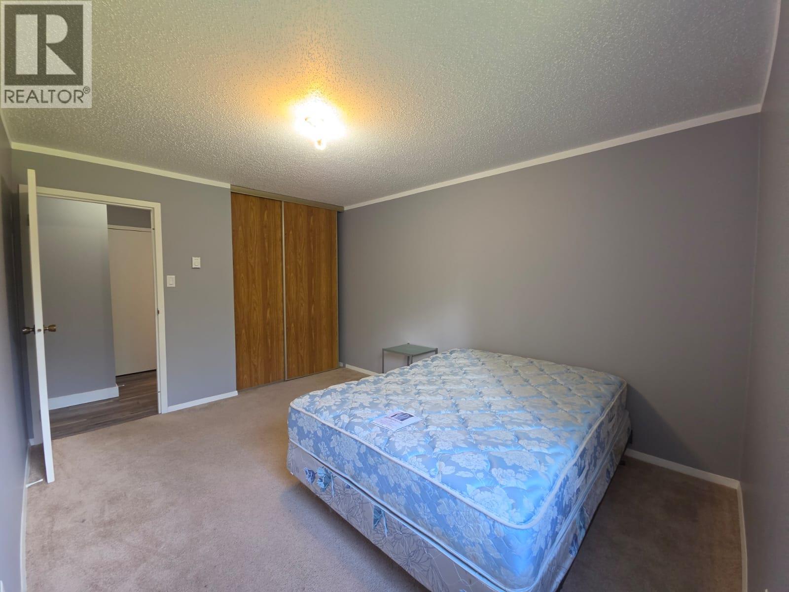 #205 212 Spieker Avenue - 22