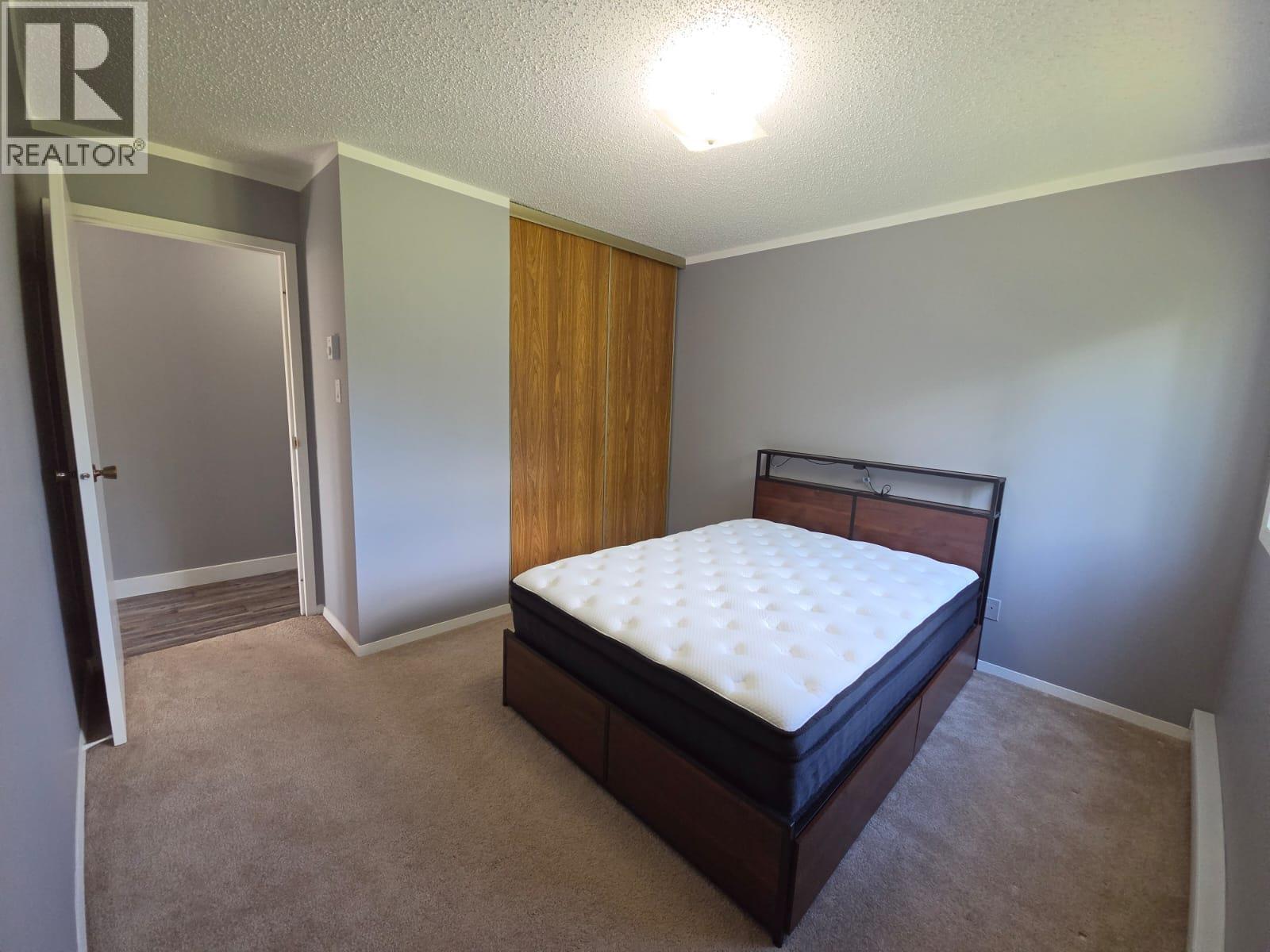 #205 212 Spieker Avenue - 14