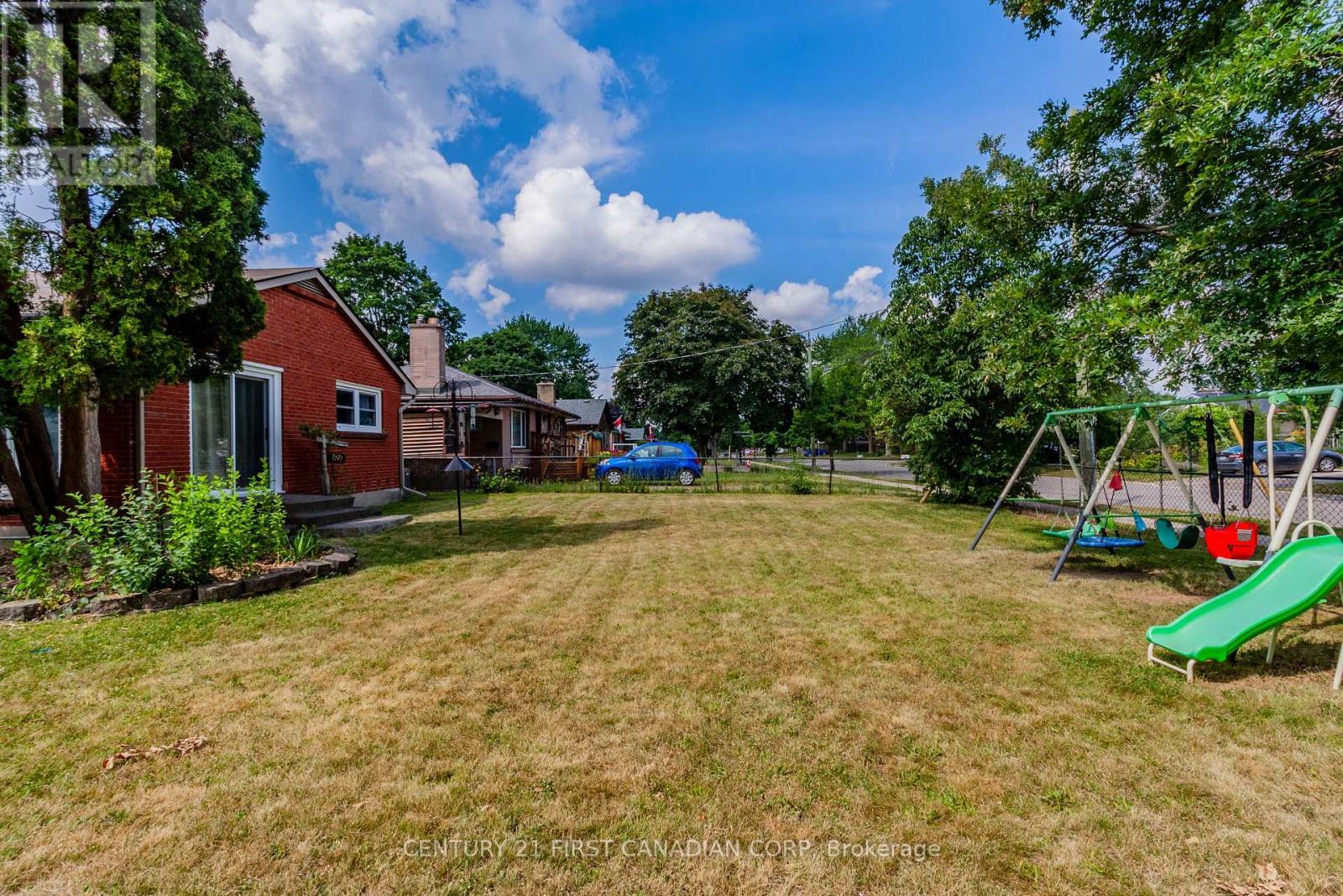 1721 MOFFATT AVENUE - 14