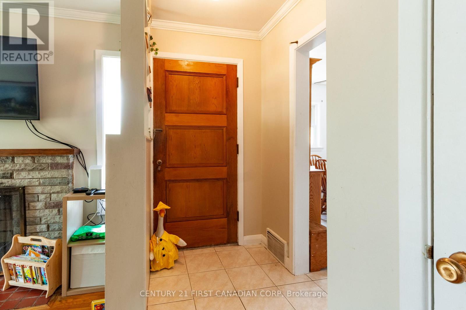 1721 MOFFATT AVENUE - 16