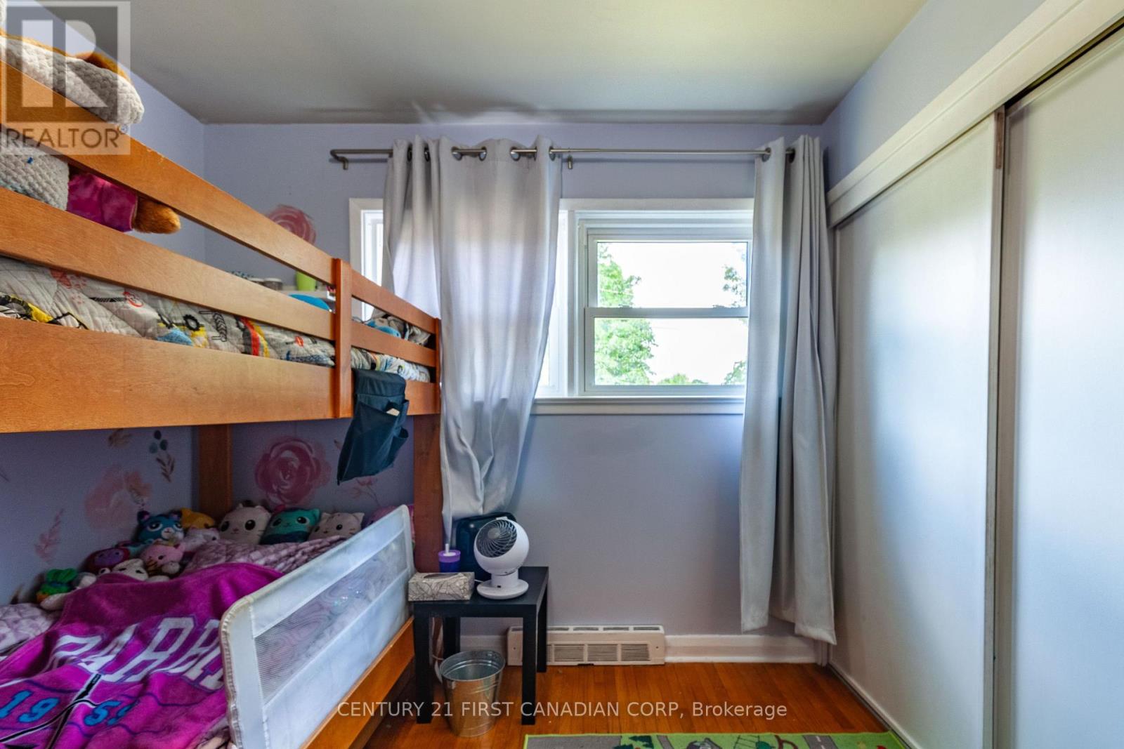 1721 MOFFATT AVENUE - 31