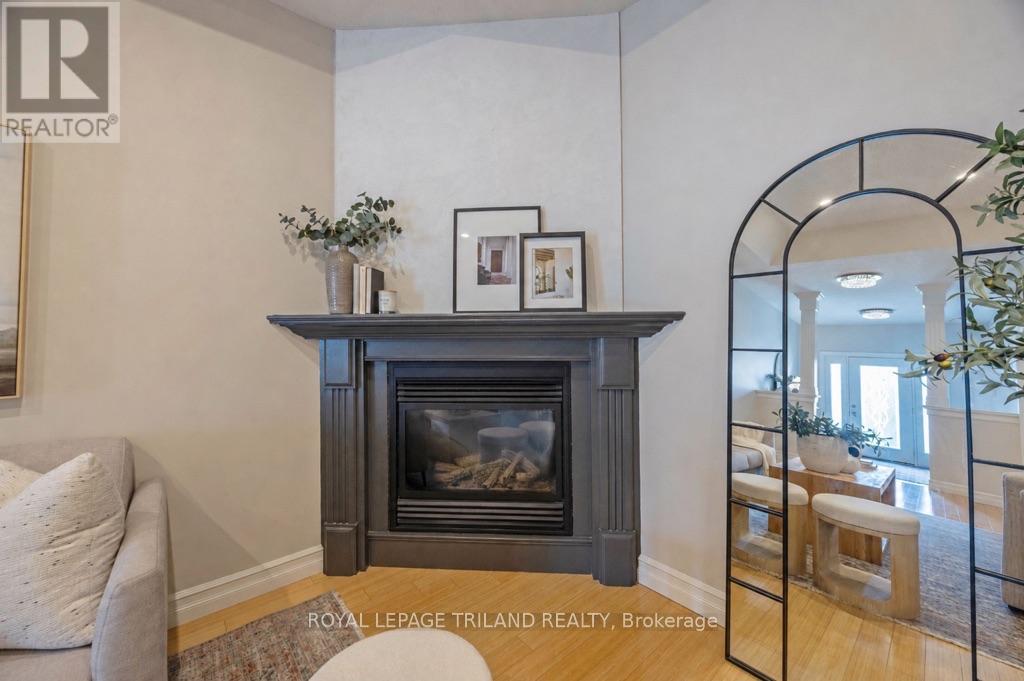 #67 70 TANOAK DRIVE - 8