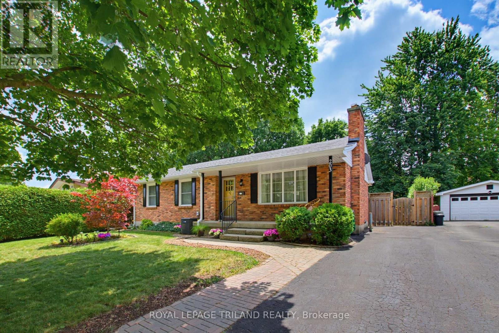203 TAVISTOCK ROAD - 2